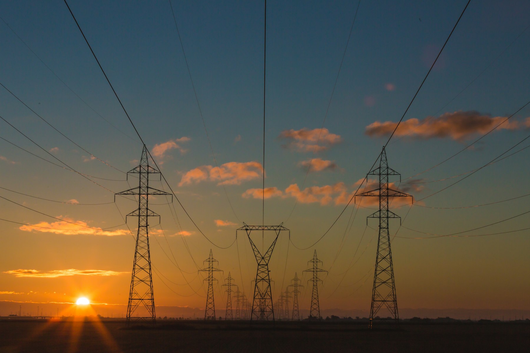 Emek Elektrik ariza, Elektrikçi , Elektrik tamiri