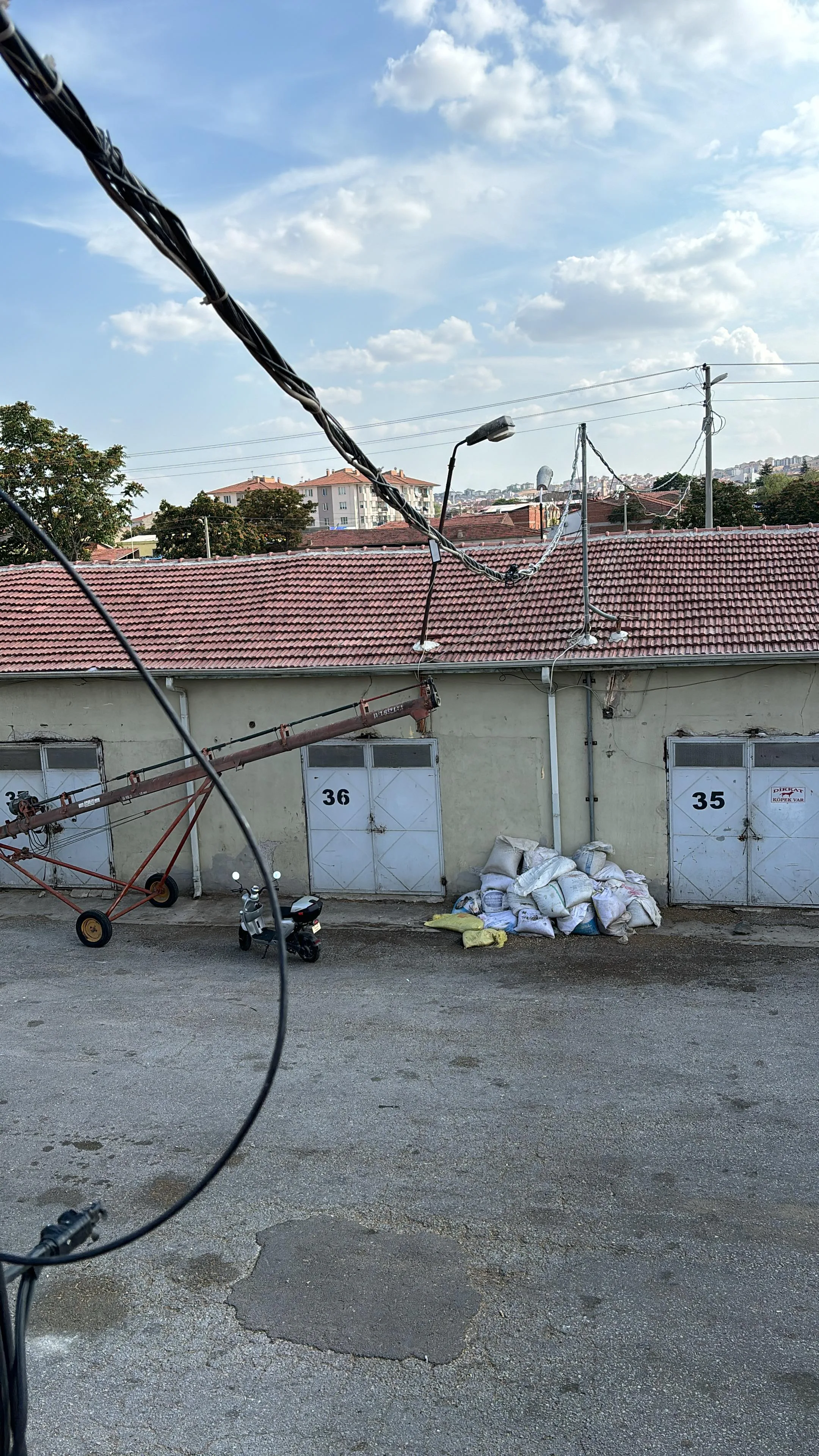 01KMZETE9XV5R8EEATMNY87BGJ